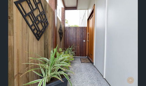Salt Zen Holiday Townhouse - Travel Agents 1