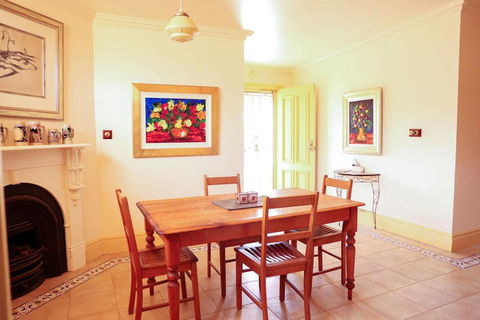 SaltBush Cottage - Cruises Travel 3