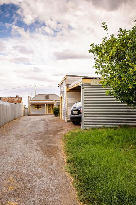 SaltBush Cottage - Cruises Travel 0