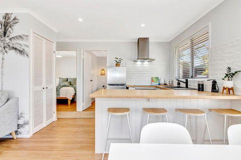Sanbis Cabin - Hidden Boutique Retreat, Sea Views - Tourism Guide 3