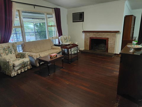 S&S Guest House - Tourism Guide 2
