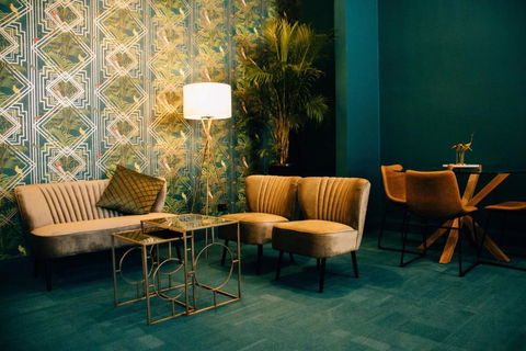 Rooms Of Renown - The Enterprise Suite - Travel Agents 0