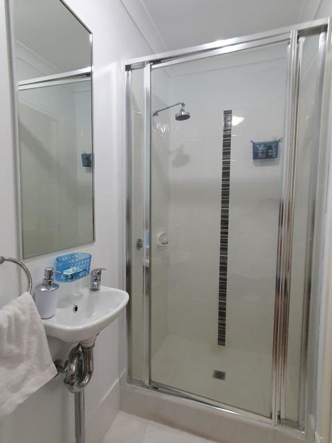 Sandalwood Guest Room - Cruises Travel 3