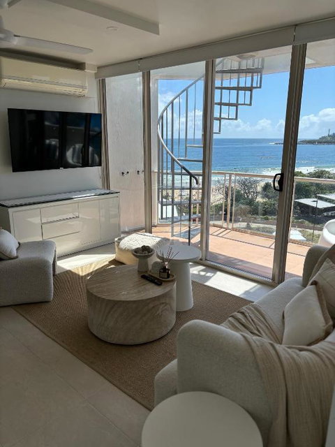 Sandbox Mooloolaba Beach - Tourism Guide 0