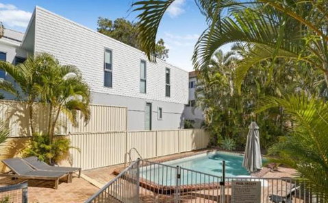 Sanderling Miami - Hosted By Burleigh Letting - Tourism Guide 1