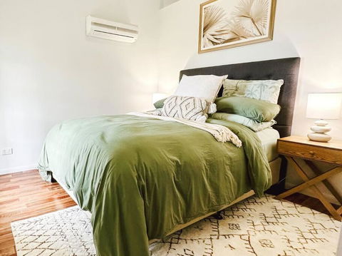 Sandhaven Bungalow - Tourism Guide 3