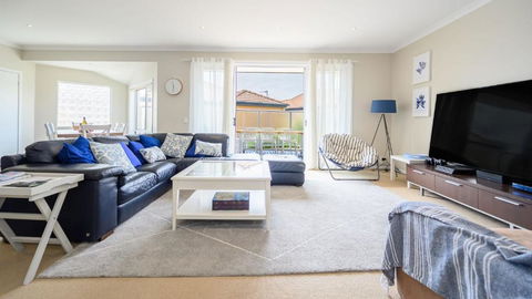 Sandpiper 9 - Close To Town And Beach - Travel Search 2