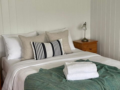 Sandpiper - Charming Beach Villa - Travel Search 3