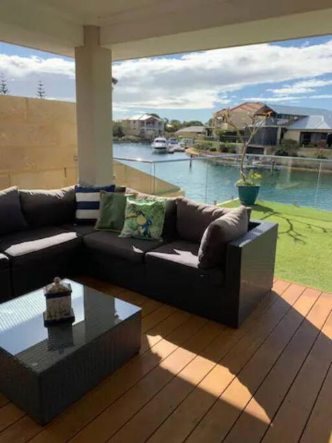 Sandpiper Island Tranquil Waterfront Views & Jetty - Travel Search 2