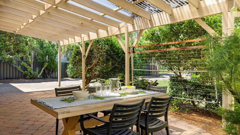 Sandranch - 123 Foreshore Dr - Travel Agents 1