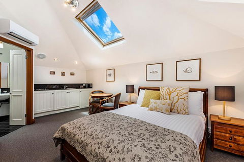 Sandstone Suites - In The Heart Of Port Fairy - Tourism Guide 0