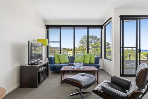 Sandy Beach Apt 4 - Tourism Guide 0