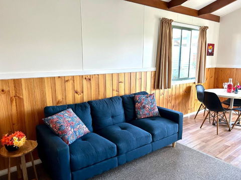 Selwyn Cottage 3 - Tourism Guide 2