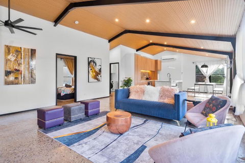 Shed House Lux Farm Stay - Travel Search 0