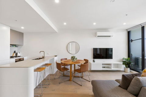 Spacious & Bright Apt Near Major Hospital Precinct - Travel Search 0