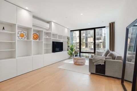 Stylish Gem @ St Kilda Rd Next To Grand Prix - Tourism Guide 2