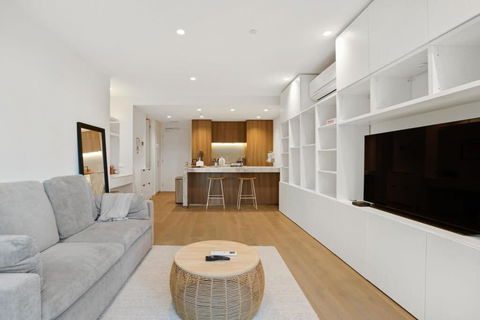 Stylish Gem @ St Kilda Rd Next To Grand Prix - Tourism Guide 3