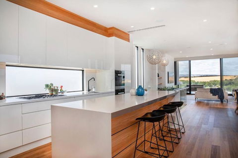 SUNSET CLIFFS Luxury Stay At Maslin Beach - Travel Agents 3