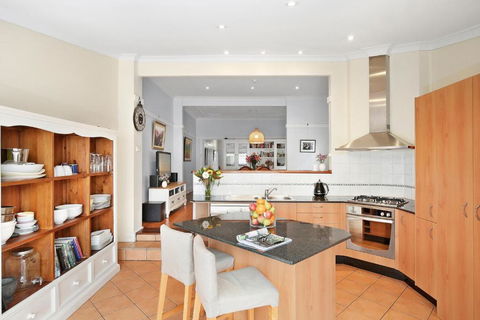 Sydney North Serene Retreat - Calm, Central, Comfort, - Cruises Travel 2