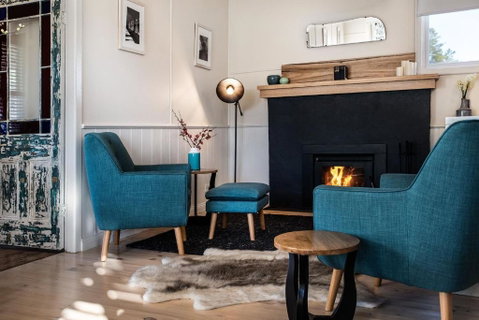 Table Hill Cottage - Tourism Guide 1