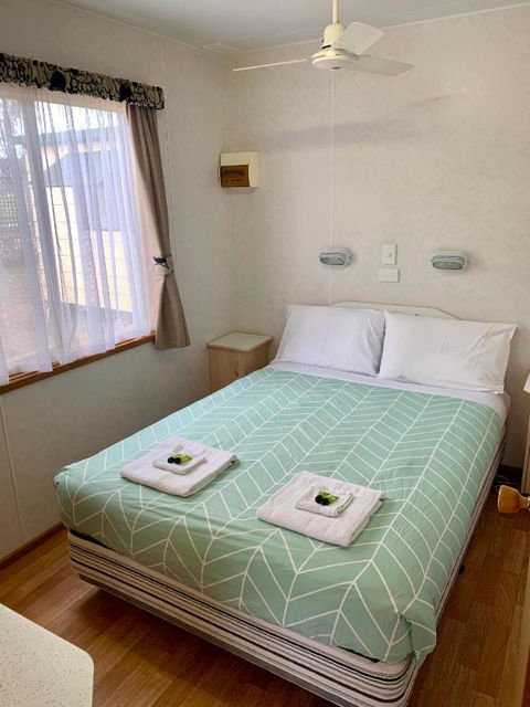 Tatura Cabin & Caravan Park - Travel Search 1