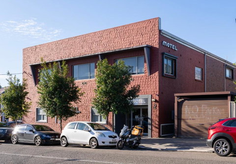 The Bexley Motel - Tourism Guide 0