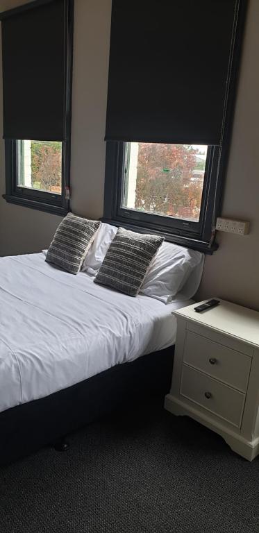 The Court House Hotel Narromine - Cruises Travel 0