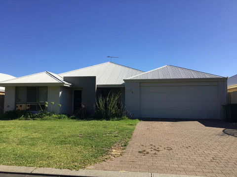 Beachwood House - Broadwater - Cruises Travel 0