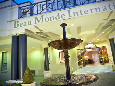 Beau Monde International - Travel Search 3