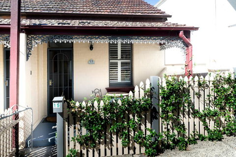 Beautiful Modern Historic Home Near Sydney Harbour - Travel Agents 0