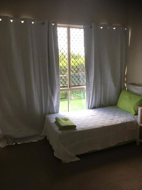 Bed And Breakfast With Airport Transfers And Rental Car - Tourism Guide 3