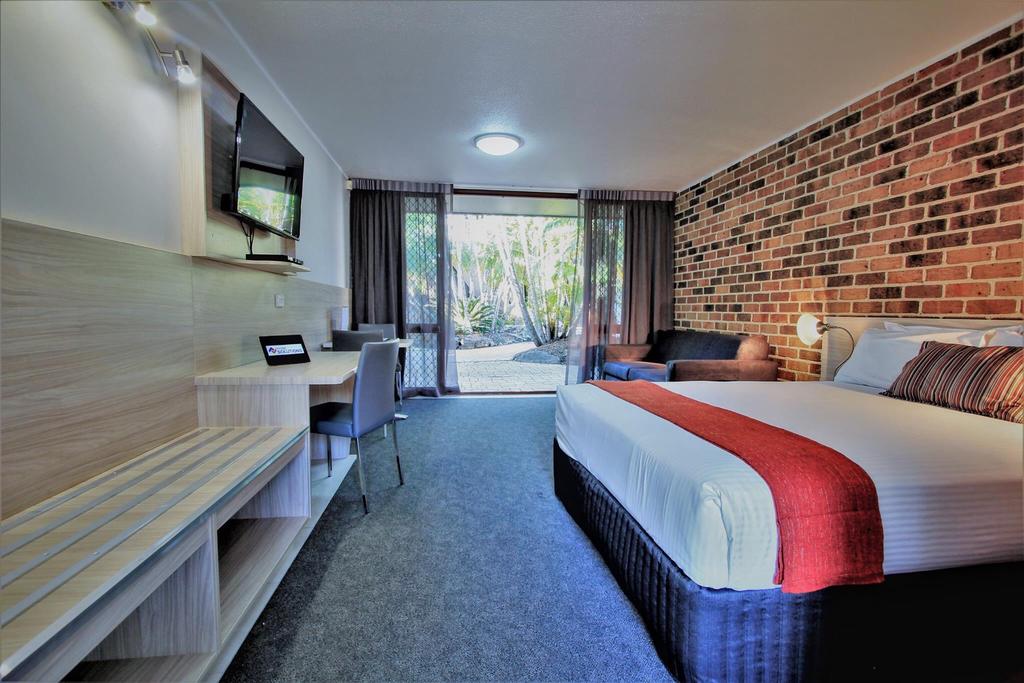 Yatala QLD Cruises Travel