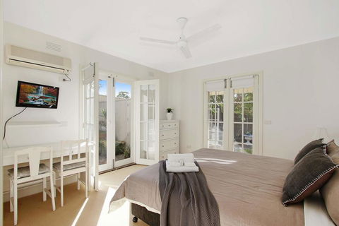 Bella House - Travel Search 2