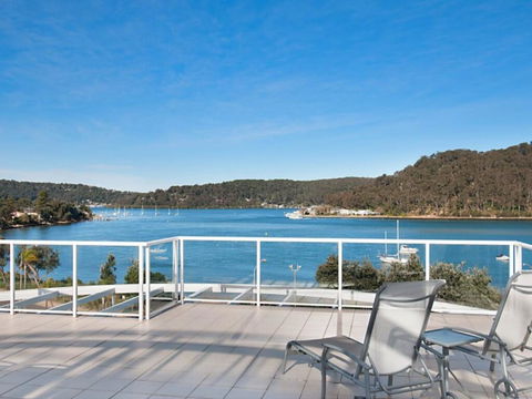 Bella Mare - 2 Bedroom Ocean View Terrace Apt - Cruises Travel 1