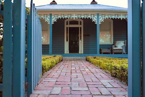 Belmont At Beechworth 2 Bedrooms, 2 Bathrooms, 2 Couples - Travel Search 1