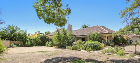 Benson House & Benson Lodge - Travel Search 1