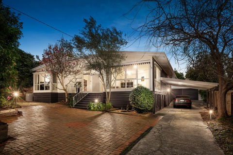 Big Room 12km To City Near Boxhill, Melbourne - Travel Search 2