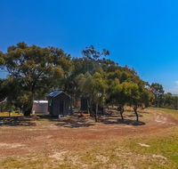 Big Tiny Seven Hills Tiny House Tallarook - Cruises Travel
