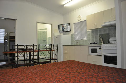 BIG4 MacDonnell Range Holiday Park - Travel Search 1