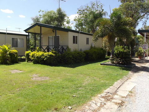 Biloela Caravan & Tourist Park - Cruises Travel 0