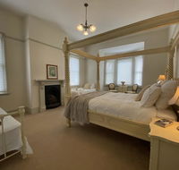 Blayney House - Cruises Travel