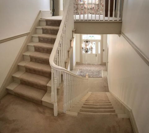 Blayney House - Travel Search 2
