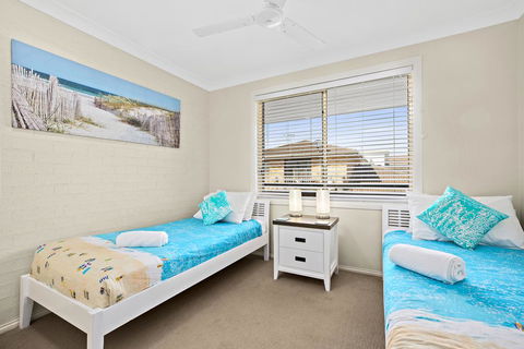 Blue Haze 3 - Sawtell, NSW - Travel Agents 3