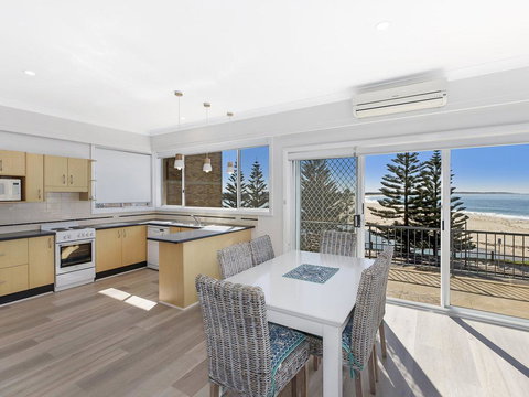 Blue Pacific 8 - Tourism Guide 0