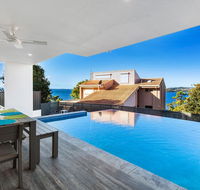 Blue Water Splendour - Infinity pool and amazing views - Cruises Travel