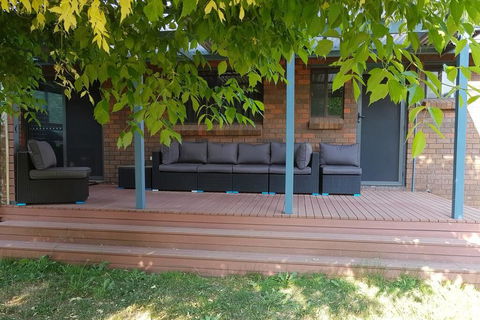 Blue Wren BnB Bathurst - Travel Search 3