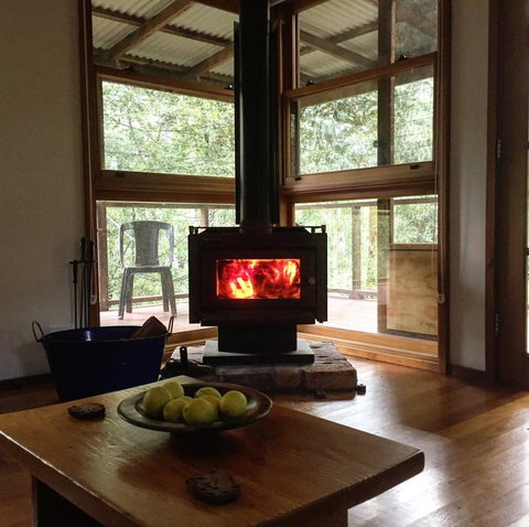 Bluegums Cabins - Travel Agents 1