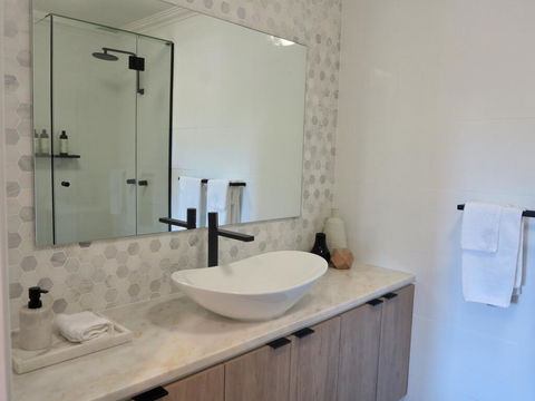 Bluewater Apartment - Tourism Guide 3