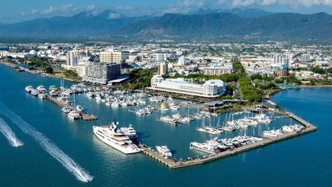 Boatel Cairns - Tourism Guide 0