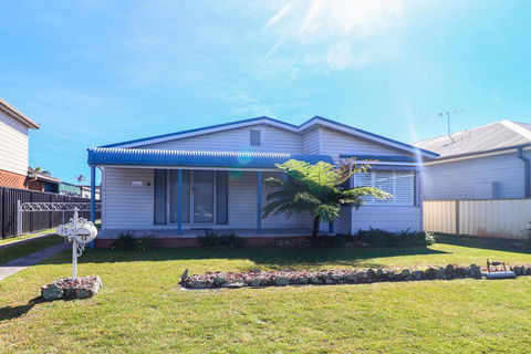 Boikon Beach House - Travel Search 0